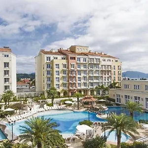 luxuoso-resort-cinco-estrelas-com-vista-para-o-mar.santa-catarina-brasil.com/